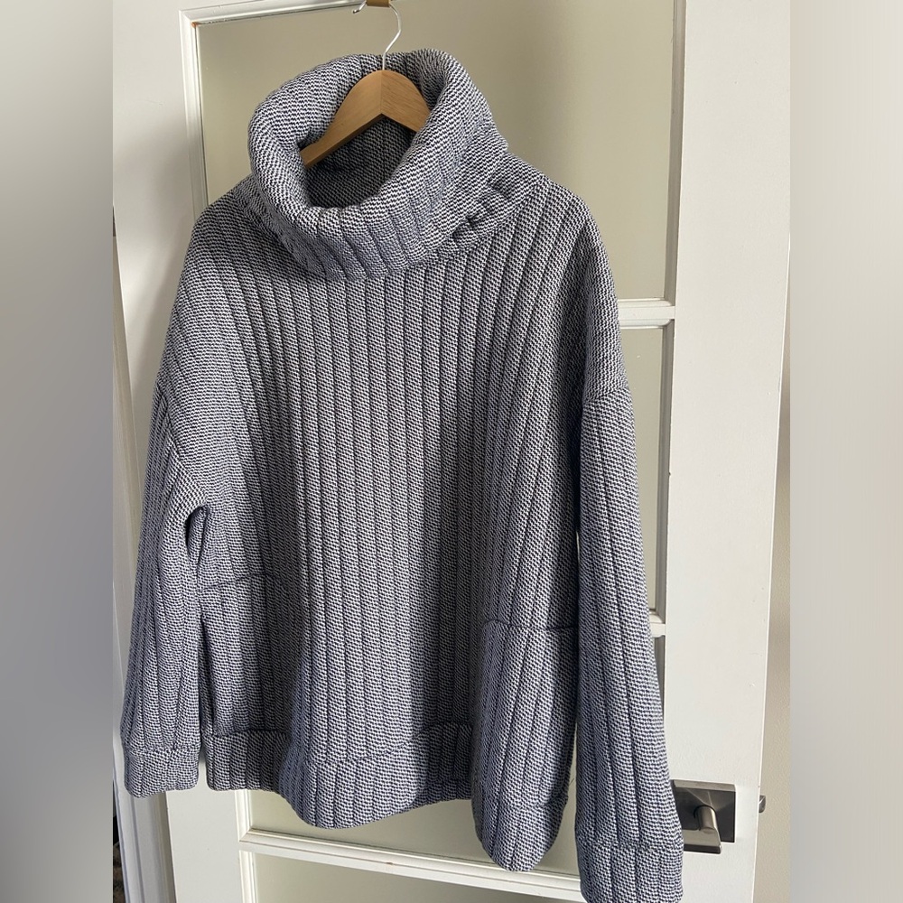 Cowl sweater
